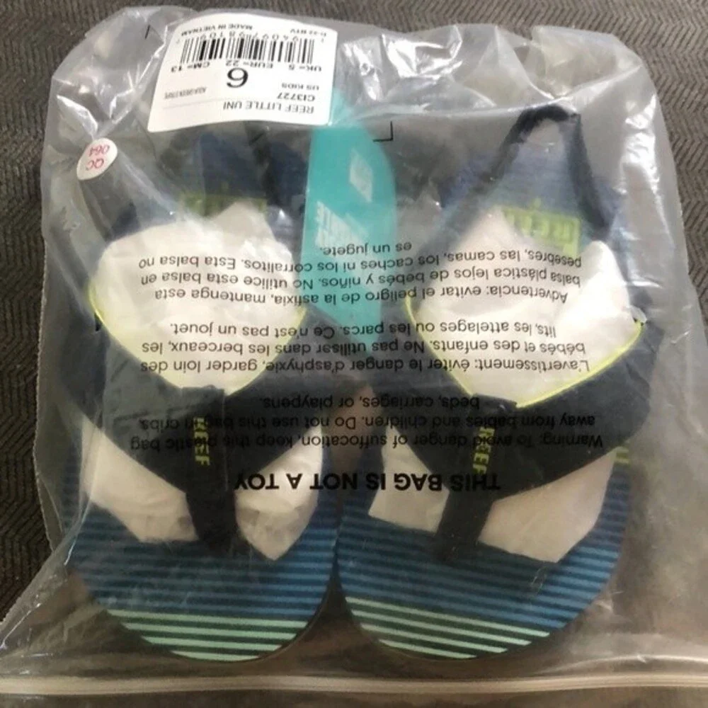 NWT Reef Little Boys Unisex Toddler Walkers Water Slingback Slipper Sandal 6